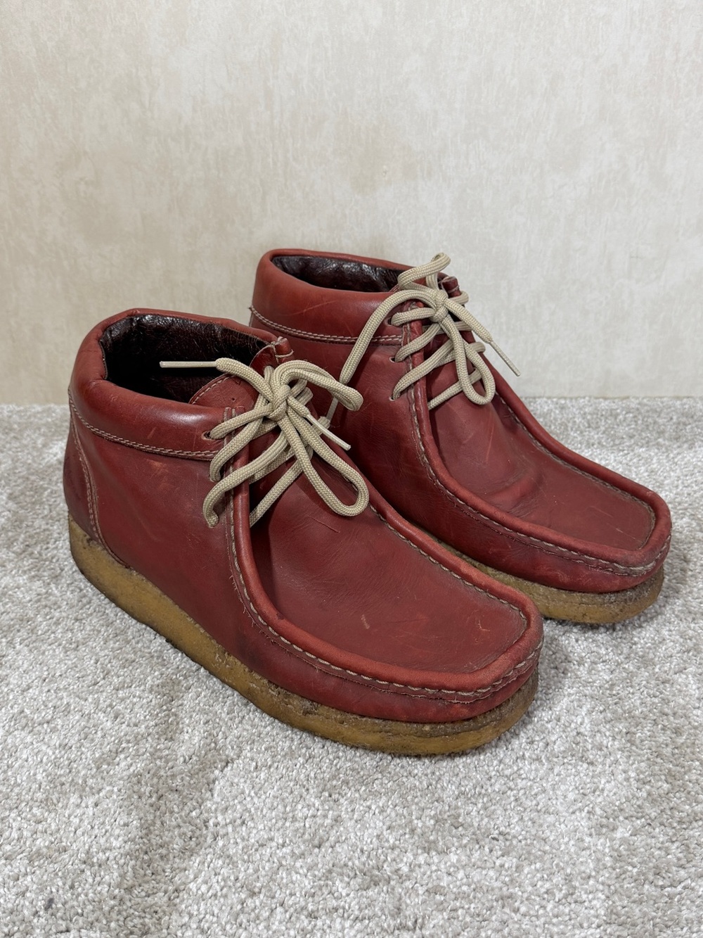 Chippewa Men’s Vtg Leather Chukka Crepe Sole Moccasin-Toe Ankle Boots Red 9.5